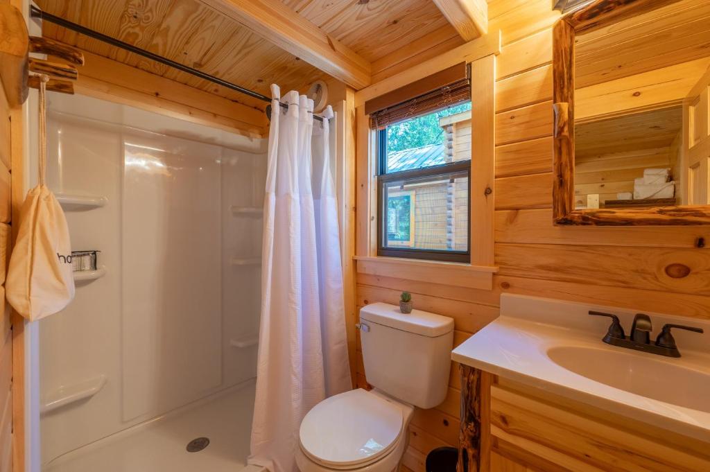 Casa de Fruta Cabins, Inn & RV Park photo