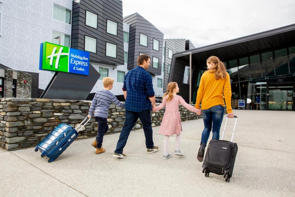 Holiday Inn Express & Suites Queenstown by IHG - Resim 7