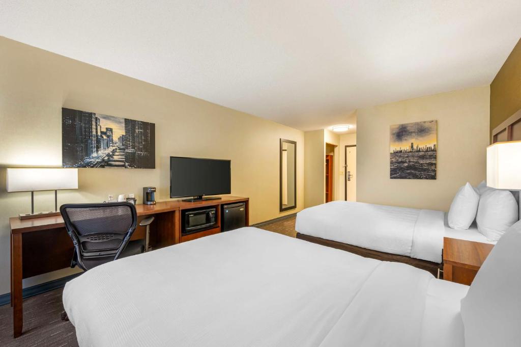 Best Western Chicago - Downers Grove photo