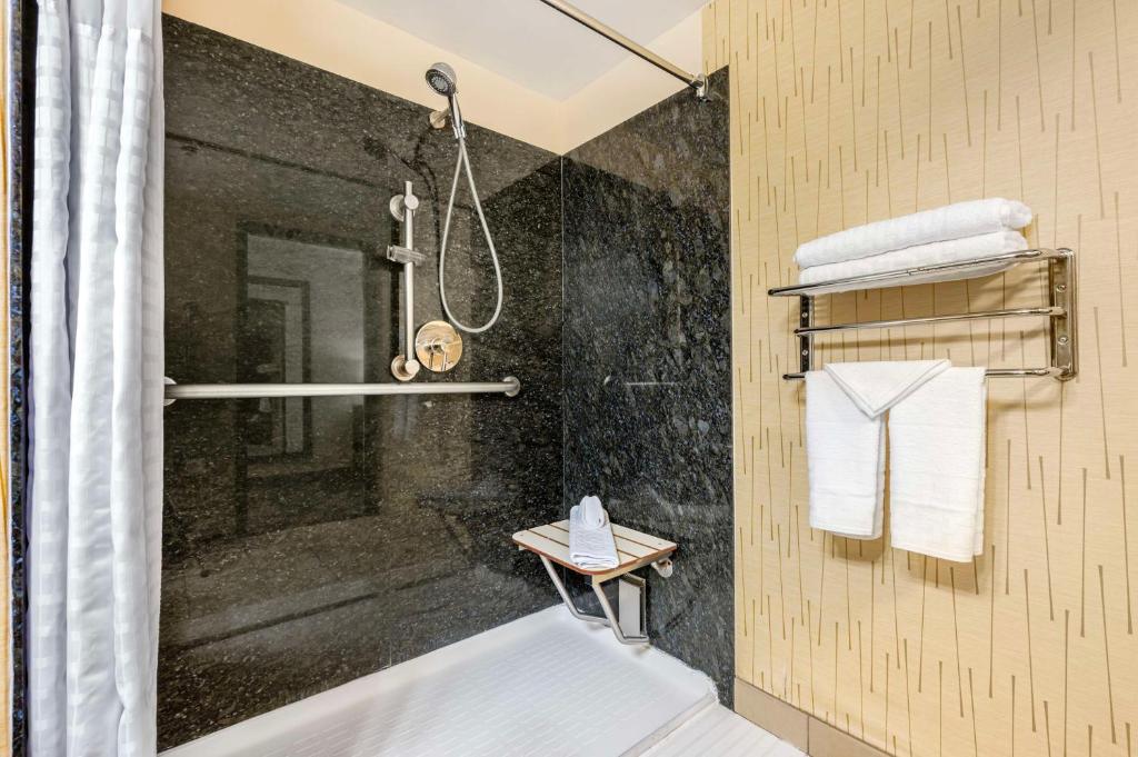 Best Western Chicago - Downers Grove photo