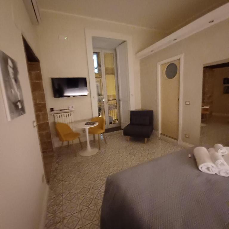 Domus Duomo B&B Napoli - 17
