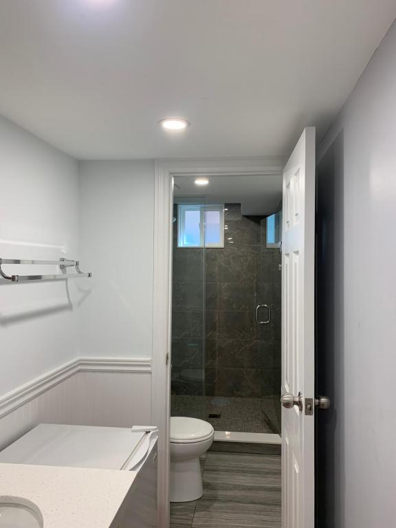 Koupelna v ubytování Arkona Home