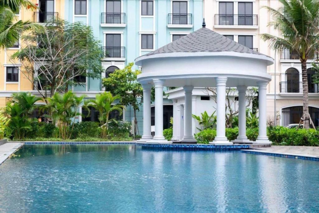 Lakeside Villa Hạ Long Venuestay, Ha Long (updated prices 2026)