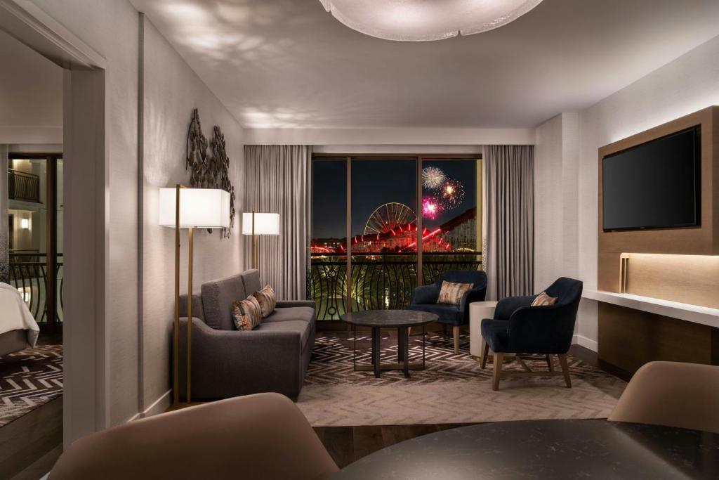 The Westin Anaheim Resort photo