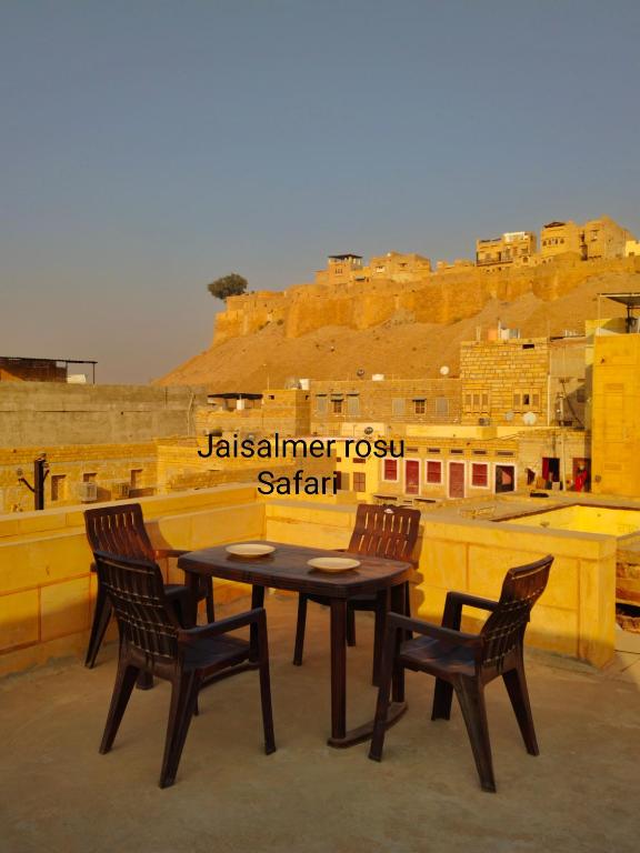 Foto dalla galleria di Jaisalmer Rosu Safari a Jaisalmer