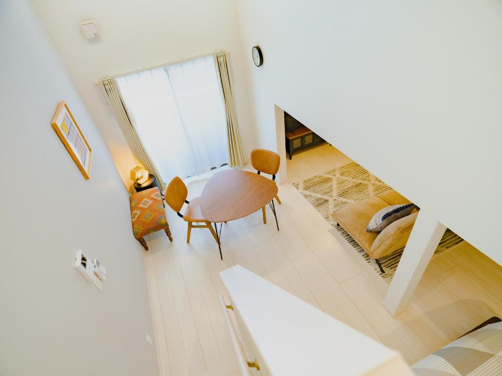 Posezení v ubytování YOUR ROOM 熊本駅 little
