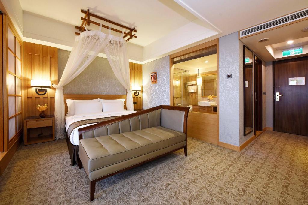 Postel nebo postele na pokoji v ubytování Fullon Hotel Hualien