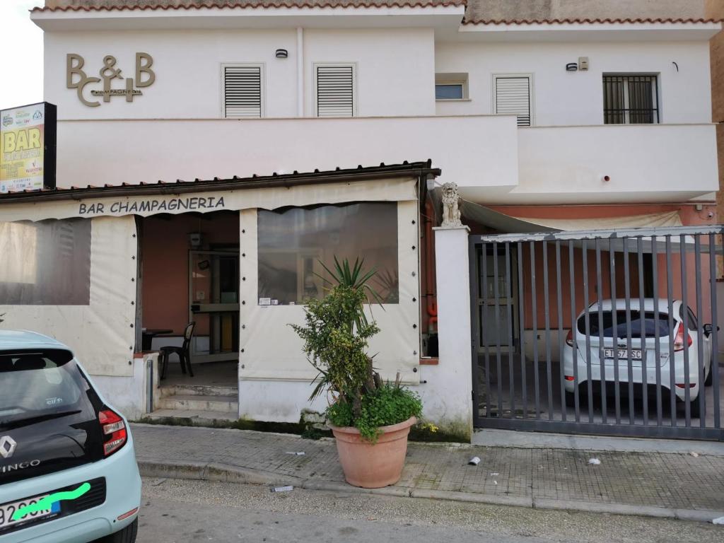 Foto dalla galleria di B&B Champagneria a Castelvetrano Selinunte