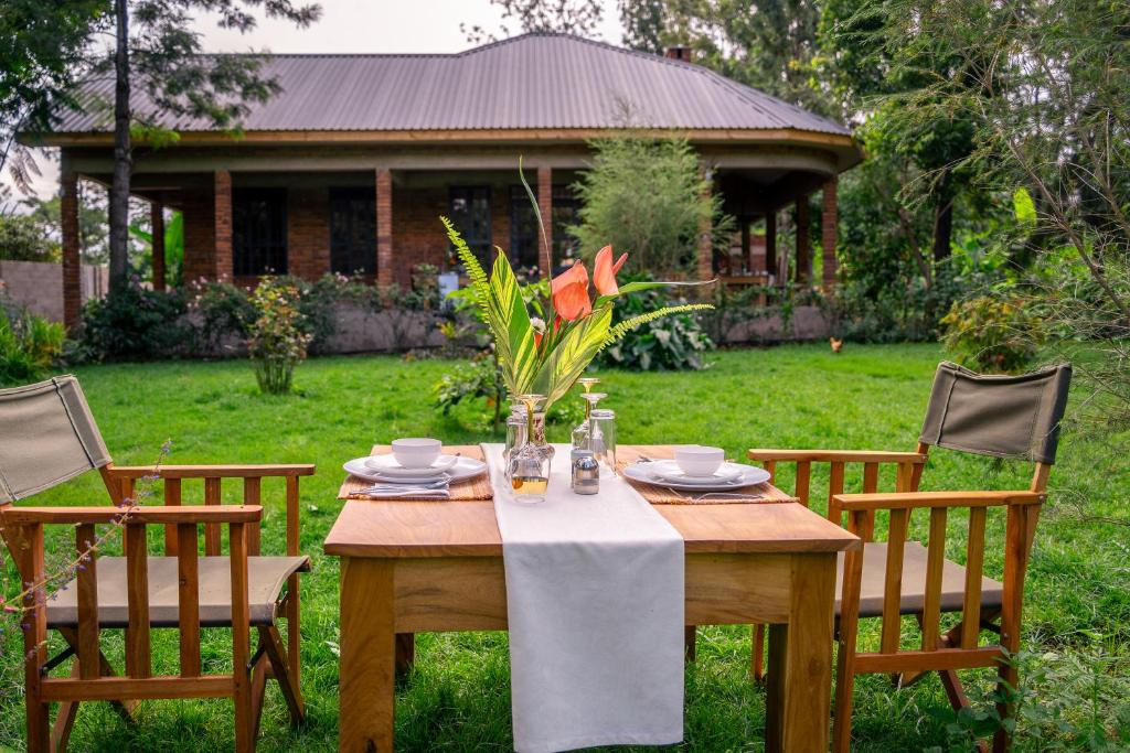 Zahrada ubytování Maksooru spring Lodge
