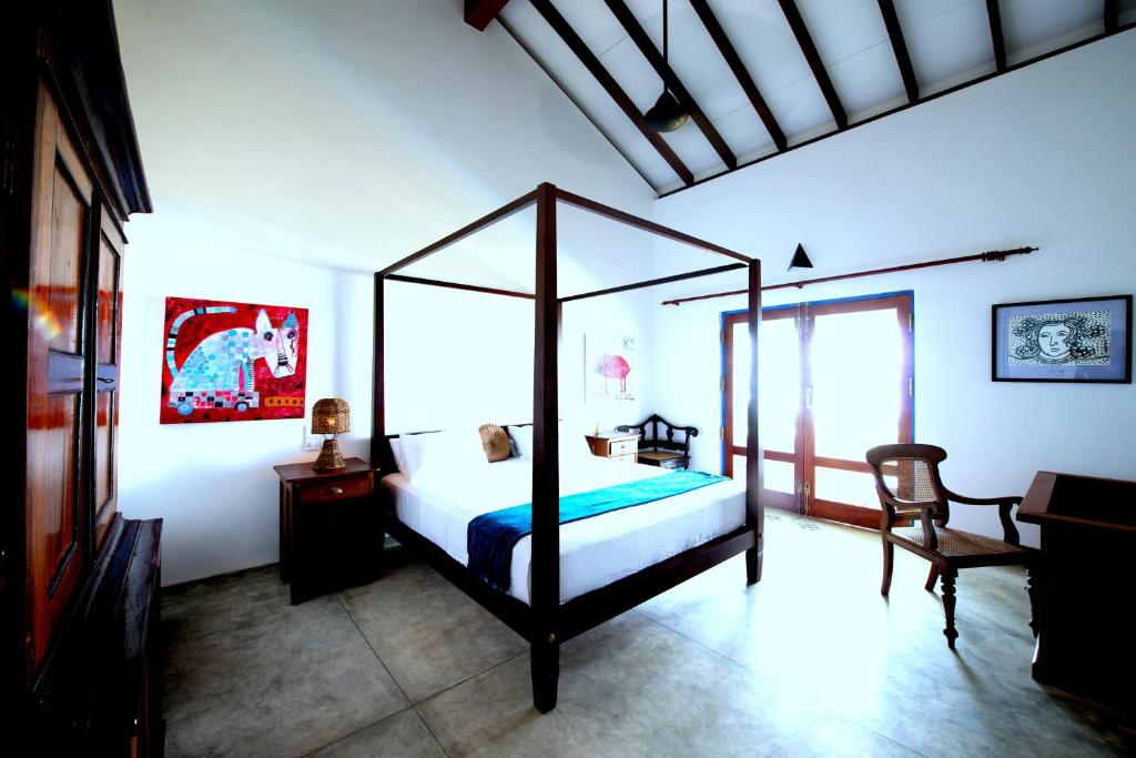 Villa Atulya at Ocean's edge - 4