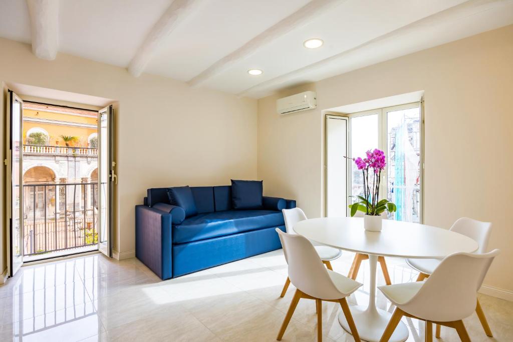 Palazzo Maddaloni Sweet Home By NapoliApartments