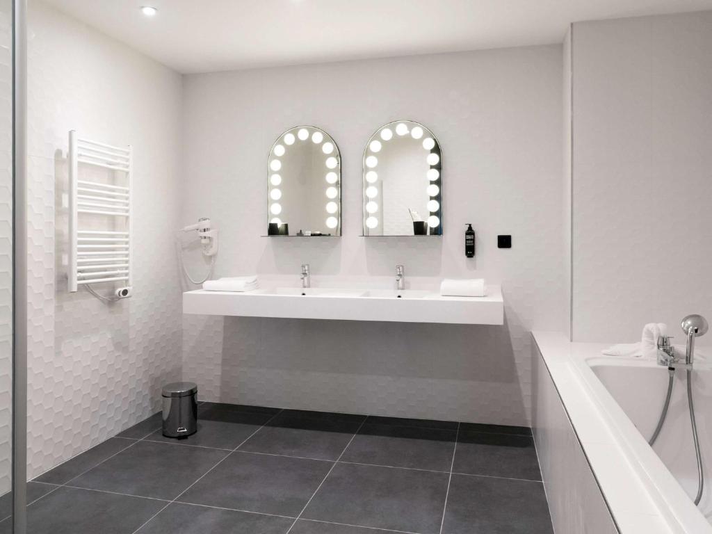 Koupelna v ubytování ibis Styles Arras Centre