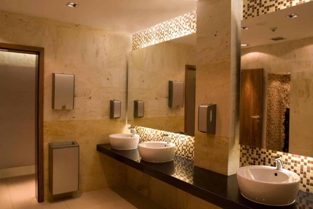 Kúpeľňa v ubytovaní Mercure Warszawa Airport