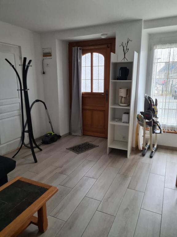 Fitness centrum a/nebo fitness zařízení v ubytování Appartement T2 spacieux à FREHEL