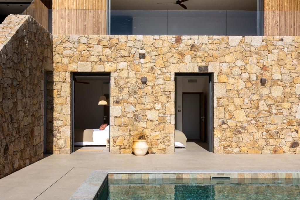 Photo de la galerie de l'établissement Villa TERRA COTTA - 4 chambres, piscine, vue mer, à Pietrosella