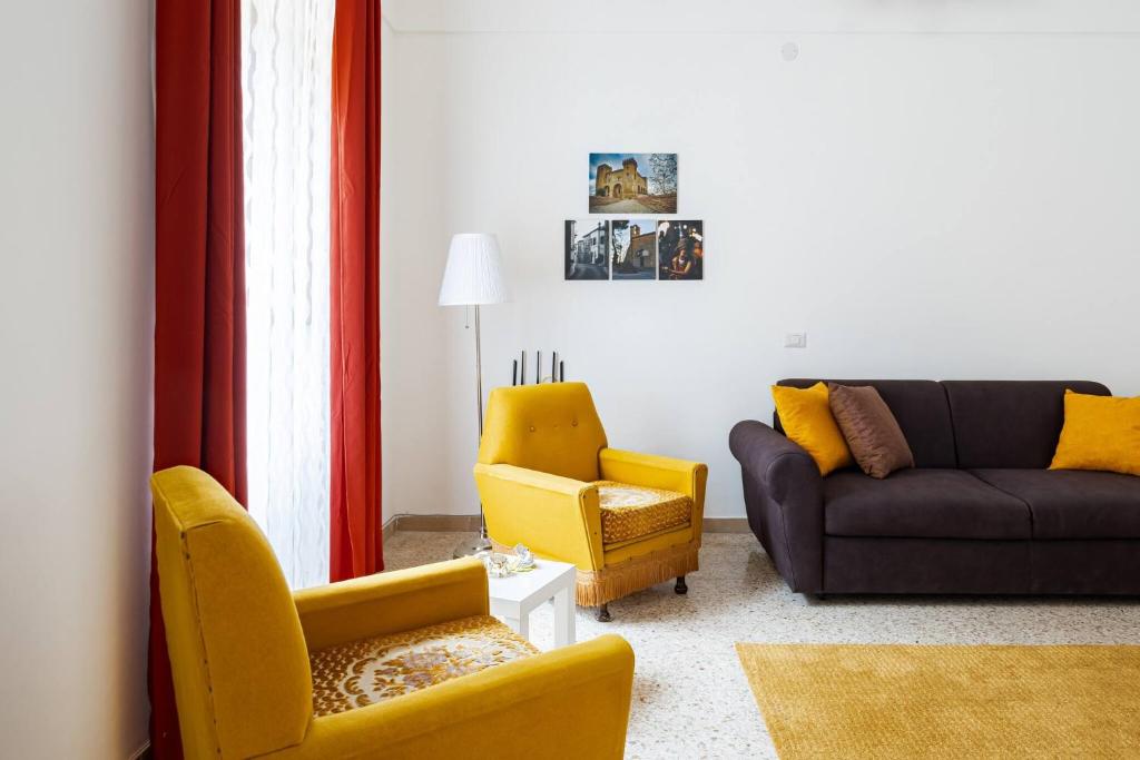 Χώρος καθιστικού στο La casa di FeliGiò - YourPlace Abruzzo