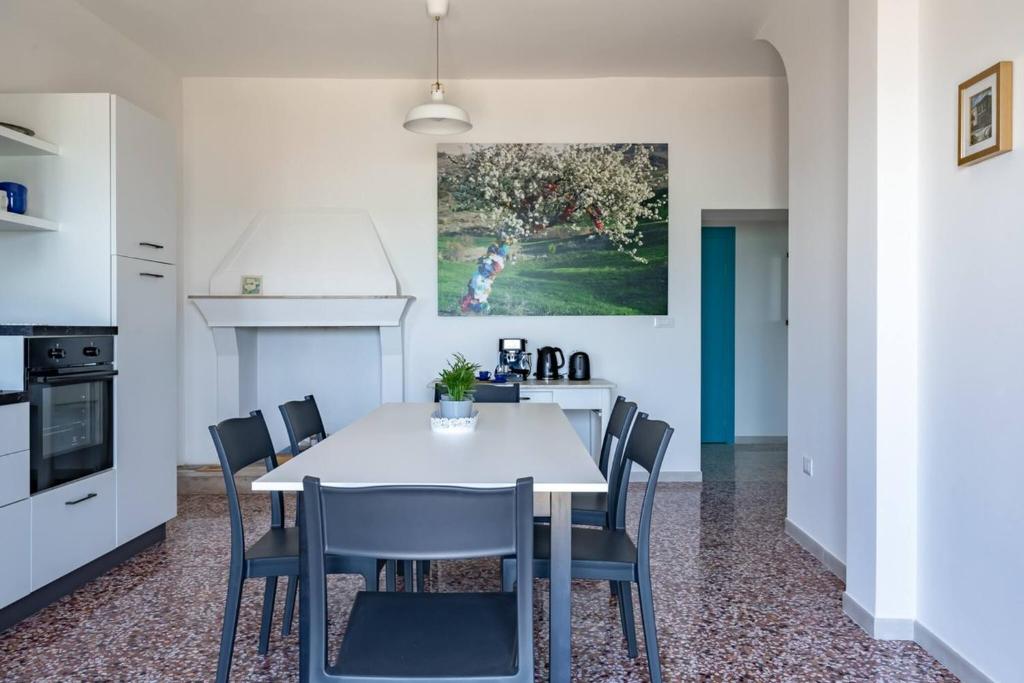 Kuchyň nebo kuchyňský kout v ubytování La casa di Maria - YourPlace Abruzzo