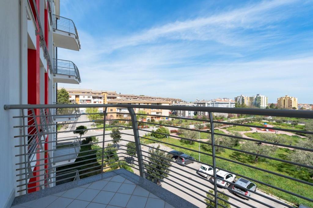 A balcony or terrace at Spataro4 - YourPlace Abruzzo