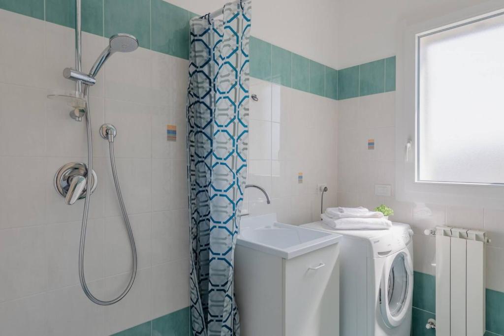 A bathroom at Spataro4 - YourPlace Abruzzo