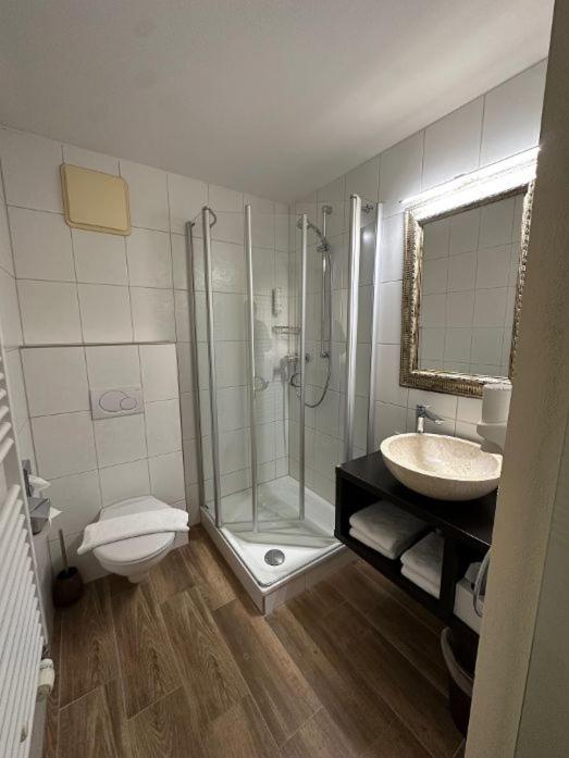 A bathroom at S'Matt 3