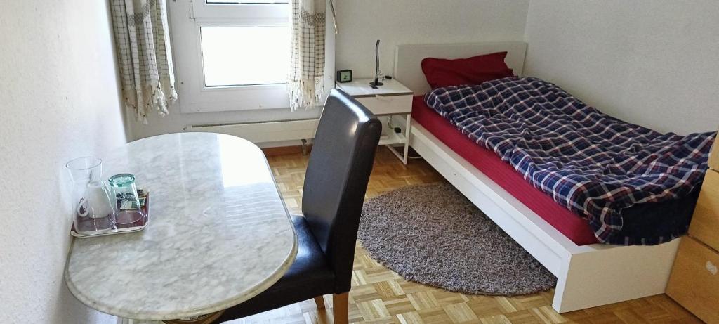 Jolie Chambre confortable proche de l'aéroport - Resim 23