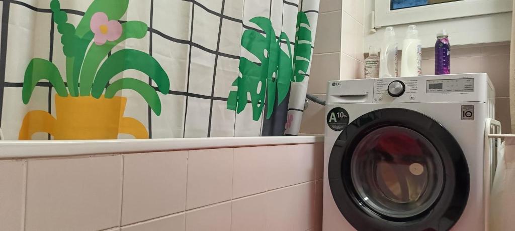 Jolie Chambre confortable proche de l'aéroport - Resim 25