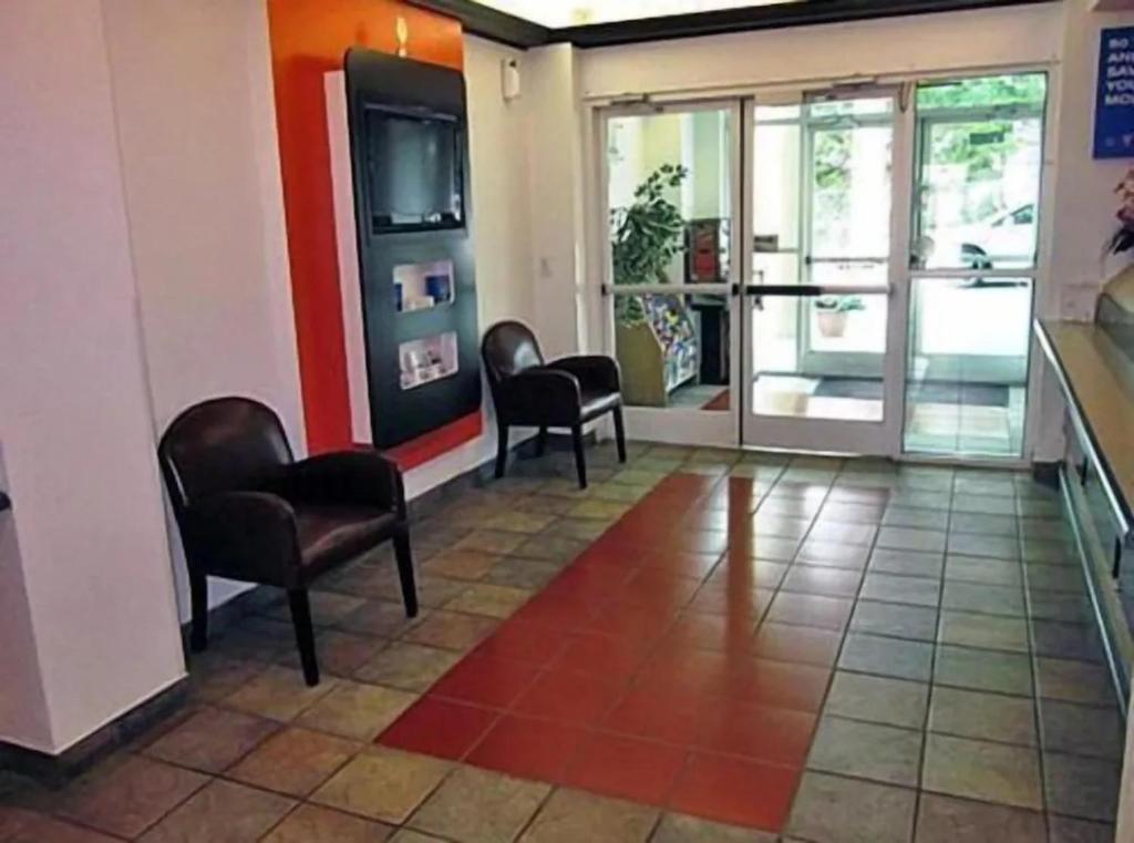 Vstupní hala nebo recepce v ubytování Motel 6-McKinney, TX - North