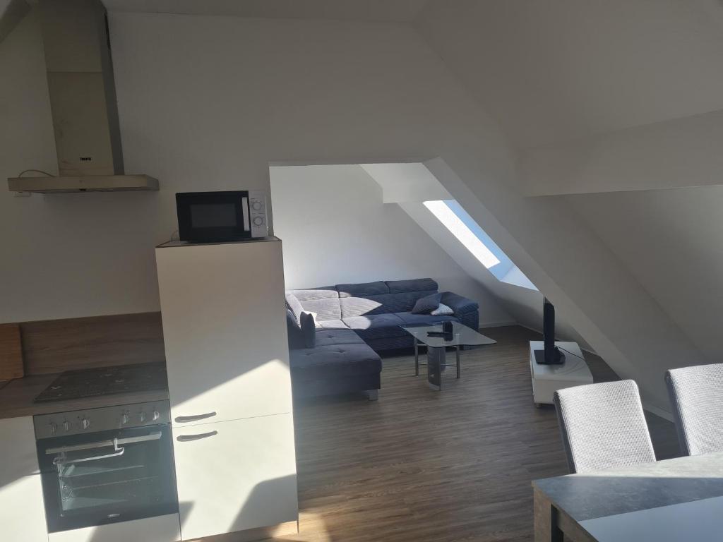 TV a/nebo společenská místnost v ubytování Ferienwohnung am Rursee