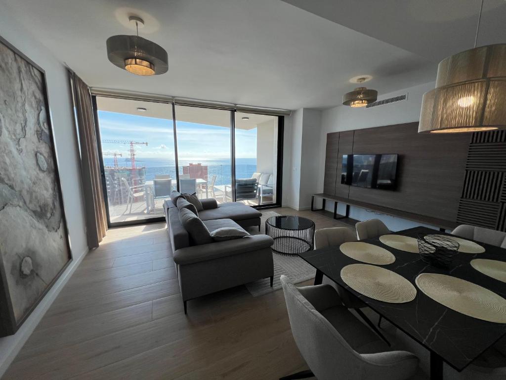 Χώρος καθιστικού στο Torre Sakura by Leo Apartments
