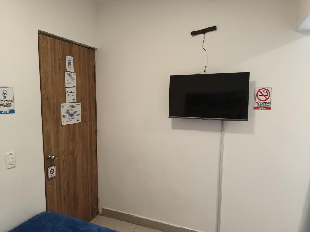 TV a/nebo společenská místnost v ubytování Air Guest House