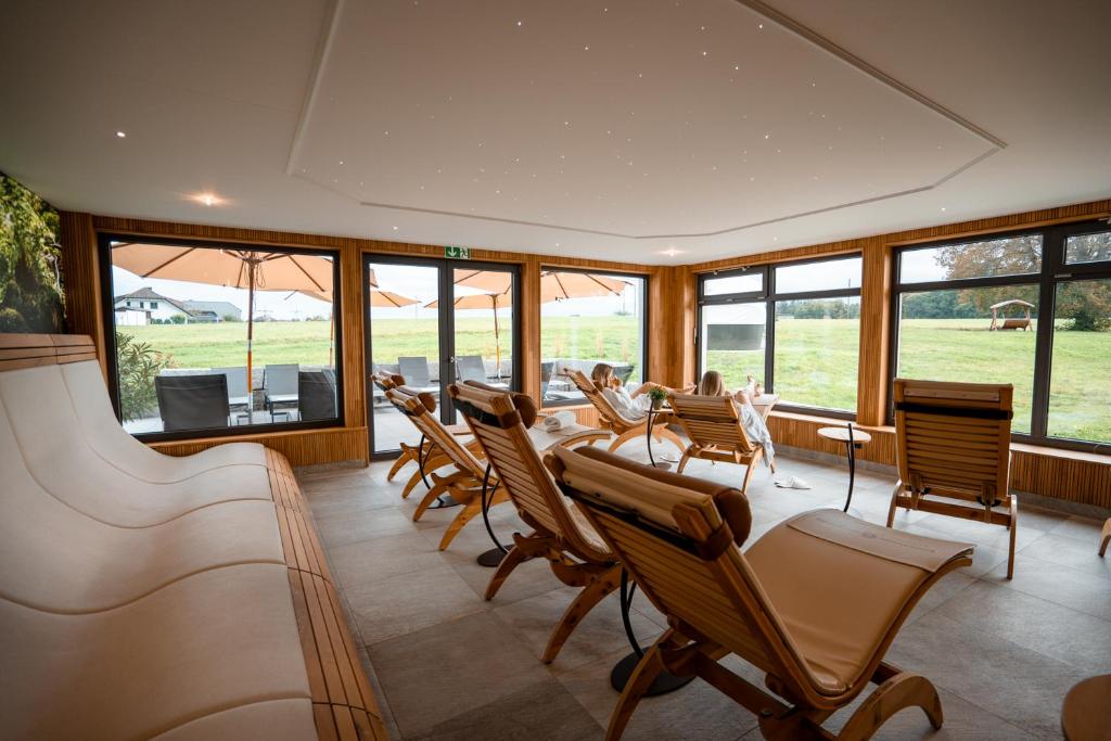 Posezení v ubytování Wellnesshotel Sonnenhof & Sonnhalde