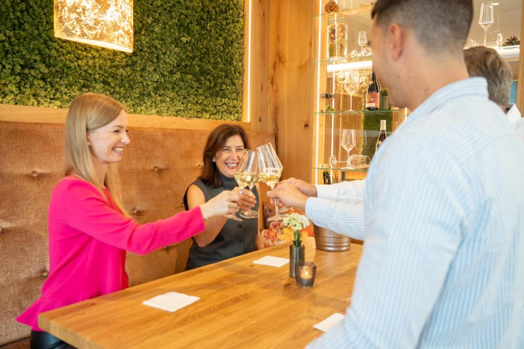 Hosté ubytování Wellnesshotel Sonnenhof & Sonnhalde