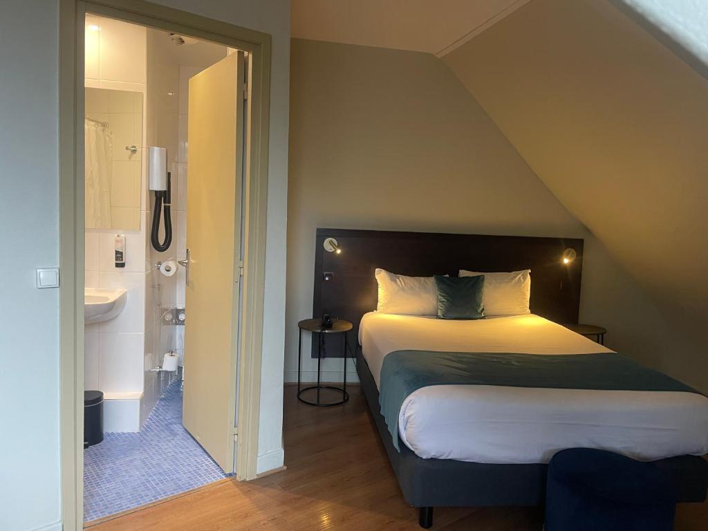 Lennon by Avalon Hotel Paris Gare du Nord - Resim 39