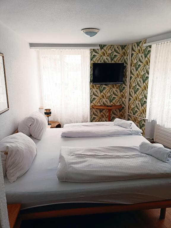 
Family Room with Private Bathroom
