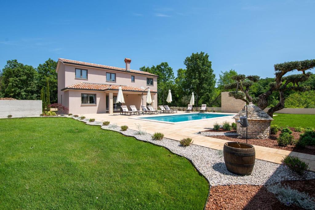 Villa Amore, a perfect holiday villa for families and friends
