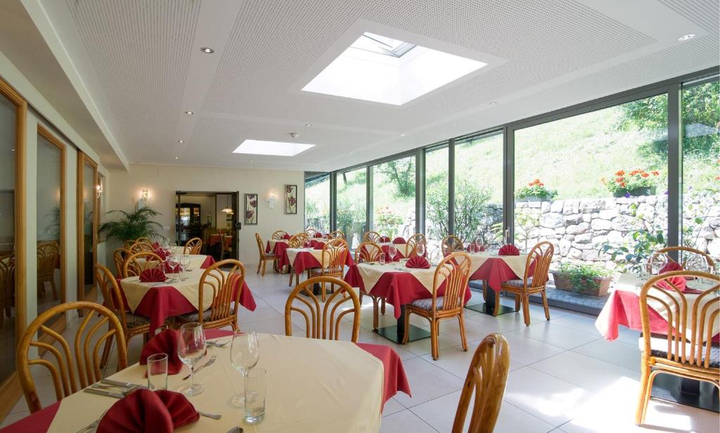 Restaurace v ubytování Hotel Römerrast