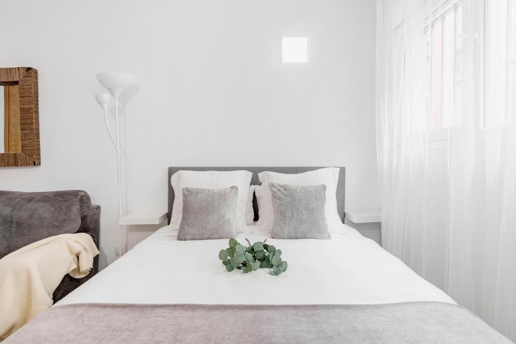 Charming Studio Avenida América – Studio for 3