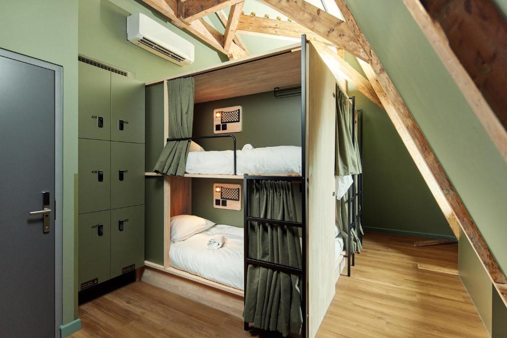 The Elephant Hostel - Letto In Dormitorio Misto Da 6 Letti