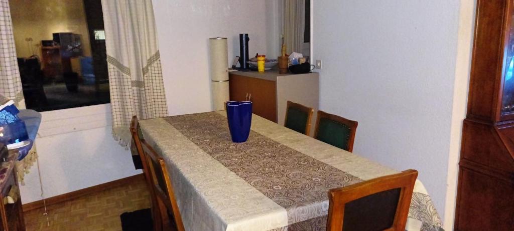 Jolie Chambre confortable proche de l'aéroport - Resim 18