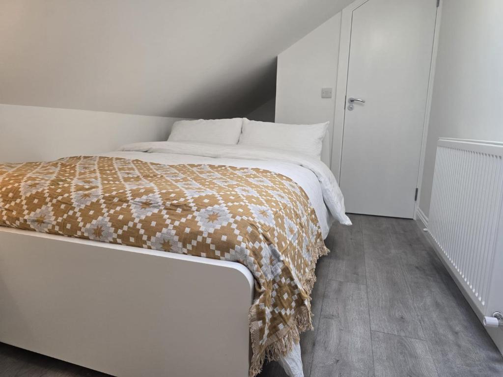 Letto o letti in una camera di Abi's World - 23 Kilmartin Grove Green, Hollystown, Dublin 15
