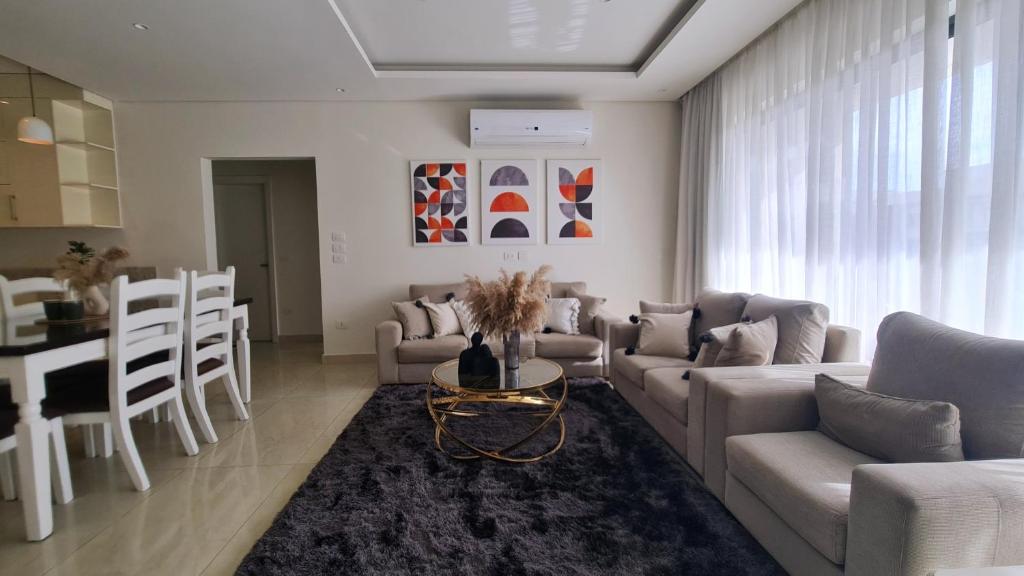 Istumisnurk majutusasutuses Axxodia- Apartments In Lake View Residence