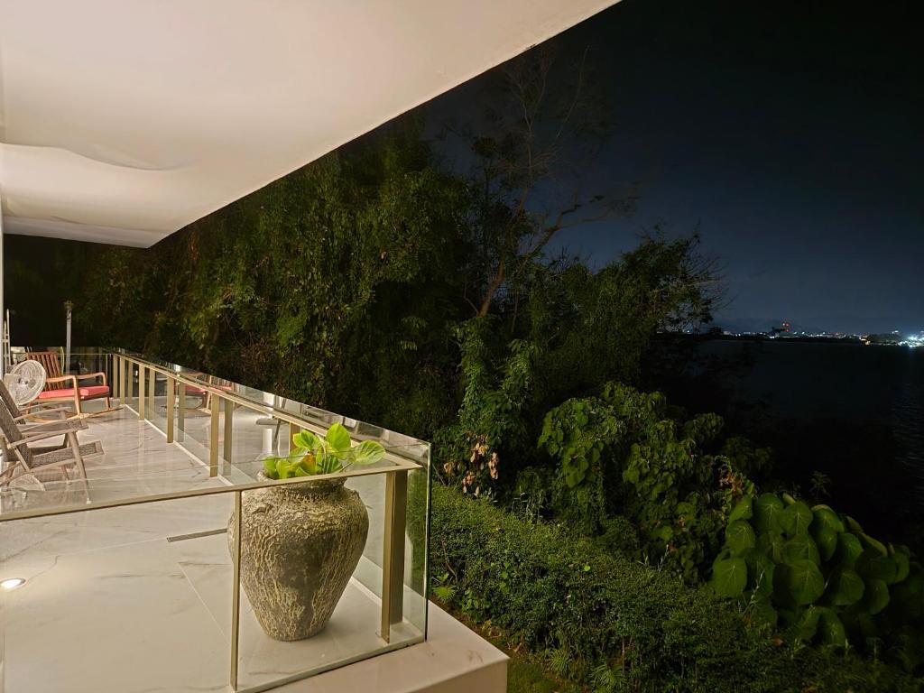 Balkón nebo terasa v ubytování Villa Skyfall Thailand Phuket