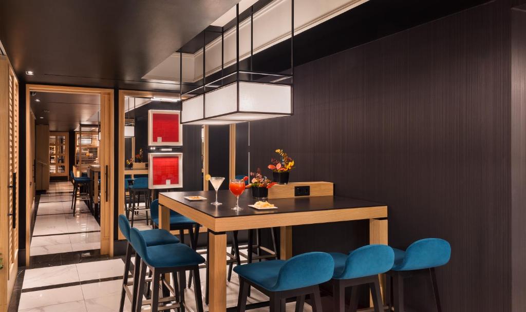 Francisco I Boutique - Resim 12