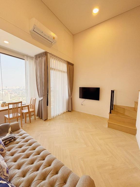 فضای داخلی Cassia Rama9 Loft Highrise View Central Gym&Pool در بانکوک - تصویر ۳