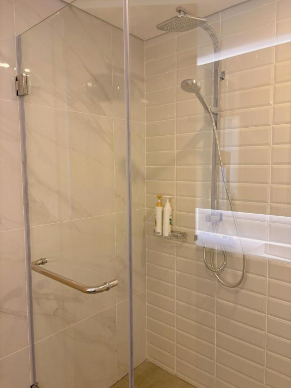 لابی و فضای عمومی Cassia Rama9 Loft Highrise View Central Gym&Pool - تصویر ۵