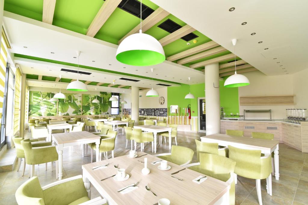 Restaurace v ubytování Hotel Ana Lux Spa
