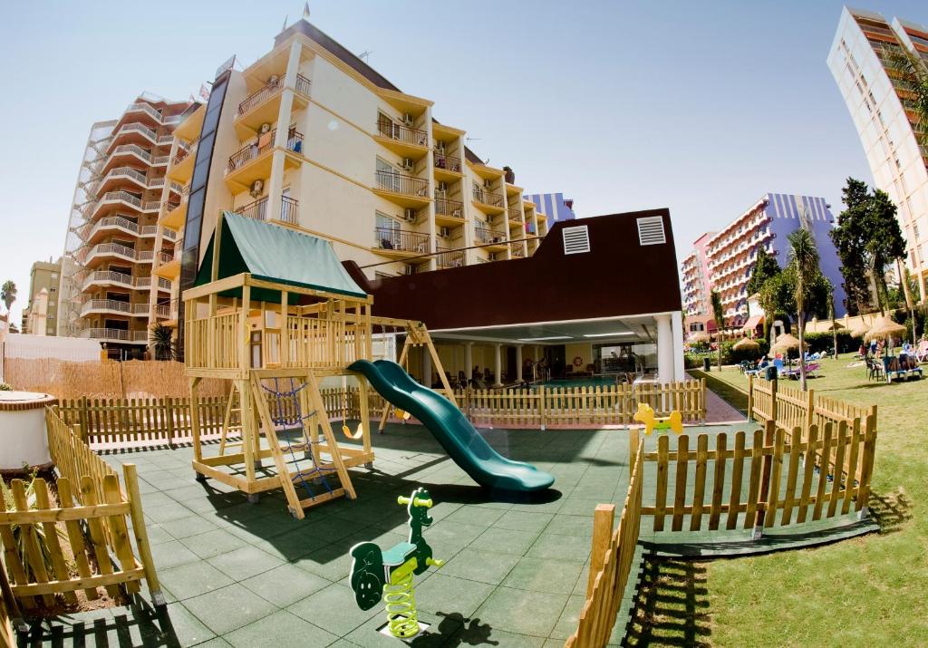 Hotel Monarque Cendrillón, Fuengirola, Spain - Booking.com