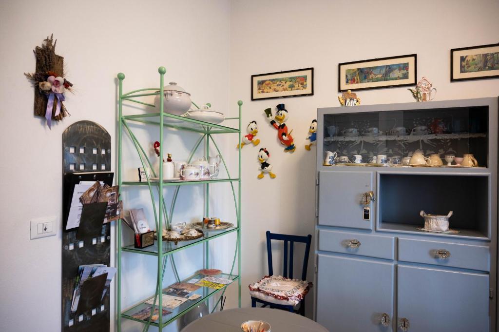 A kitchen or kitchenette at La Garampa