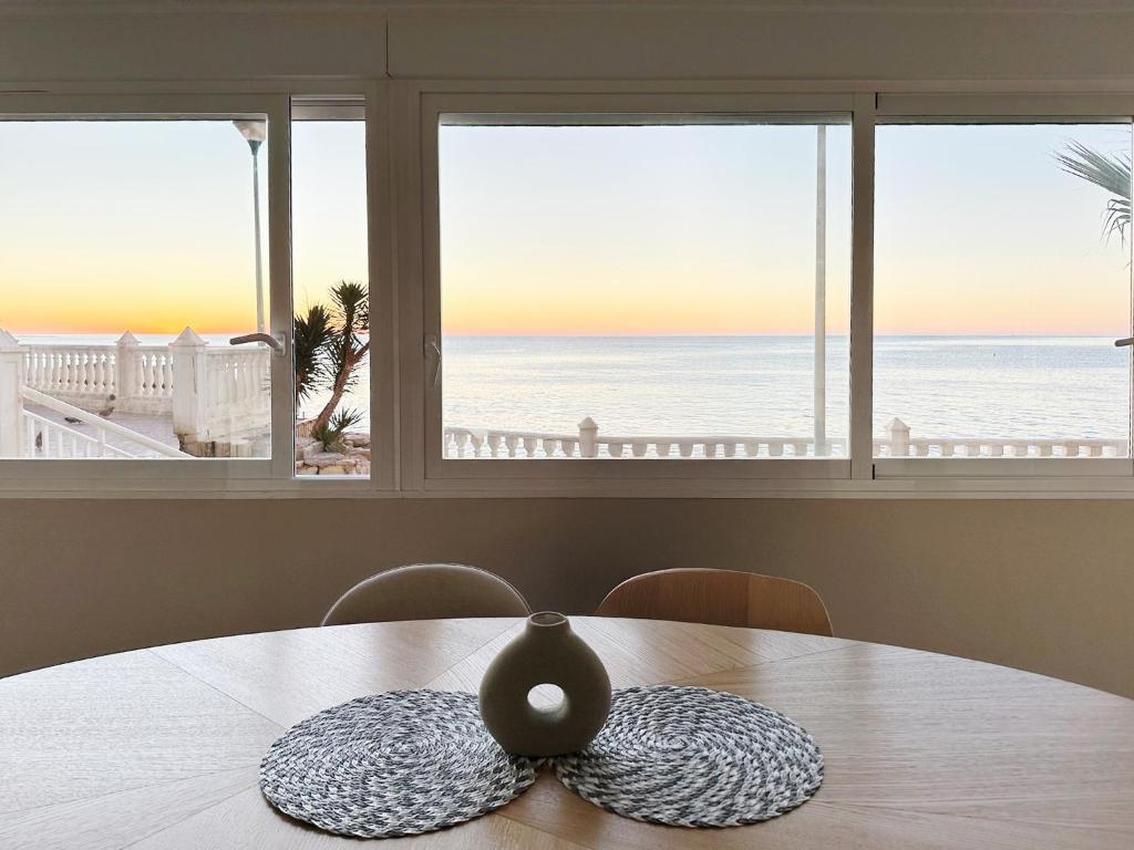 Exclusivas vistas al Mar Mediterraneo con terraza By Turihome