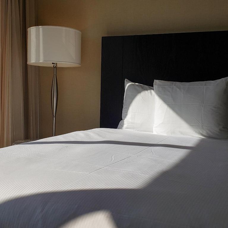 Hilton Sacramento Arden West photo